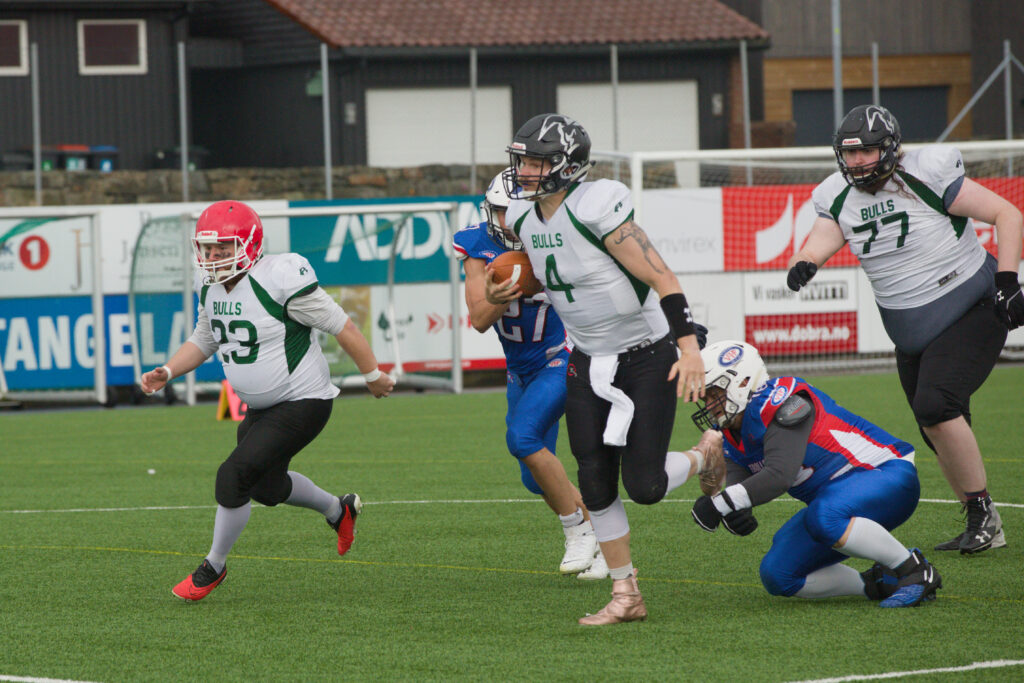 Historisk comeback for amerikansk fotball i Klepp: Lura Bulls seiret over Vålerenga Trolls