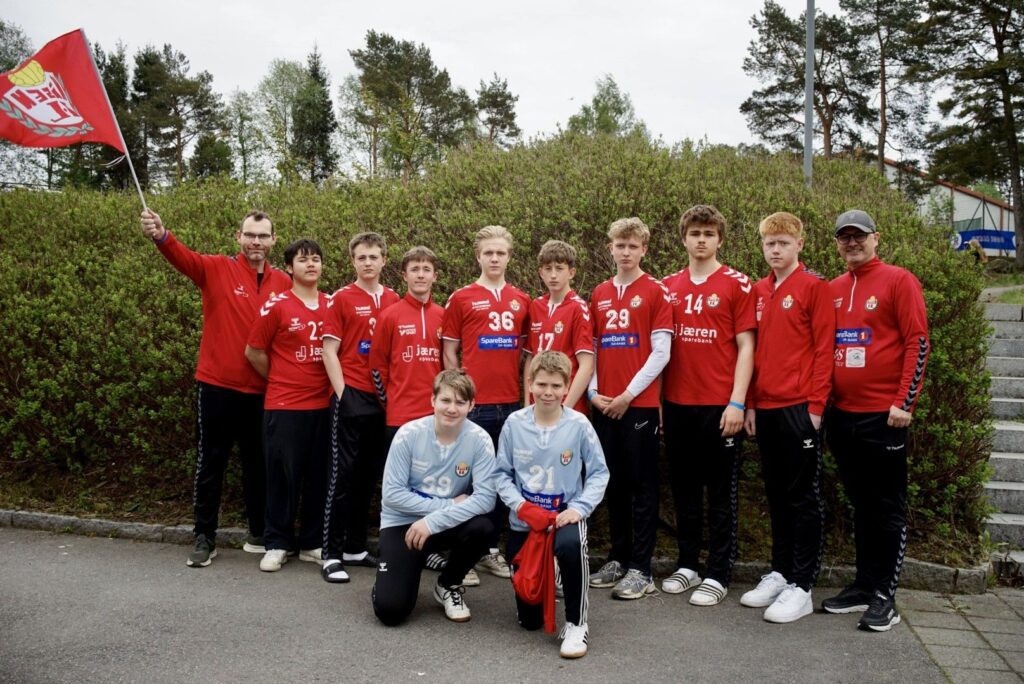 Kåsen Gutter 2011 sikrer sølv i B-sluttspillet!